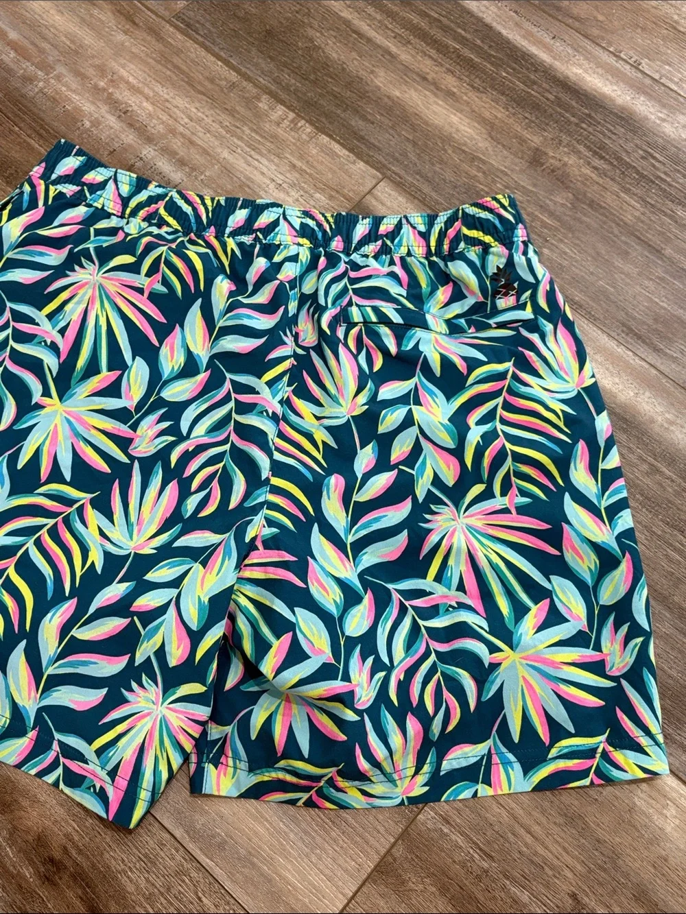 Chubbies Mens Swim Trunks 5.5 Inseam 2-in-1 Liner Tropical Palm Print Large